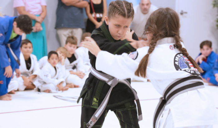 AJUDA PARA LUTAR NO TEXAS