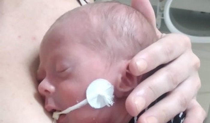 Ajuda pra gêmeas isabela 