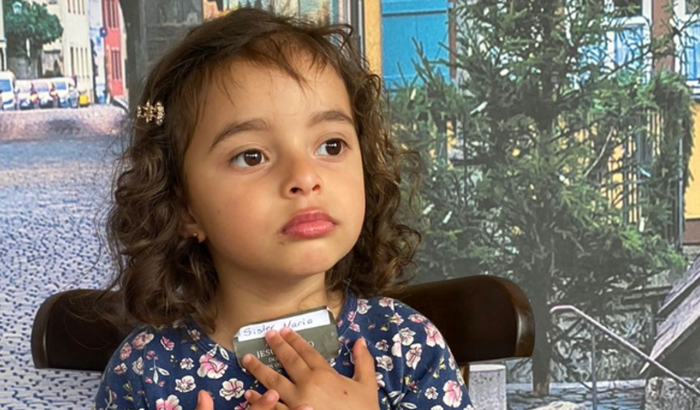 Ajuda para Maria Rita