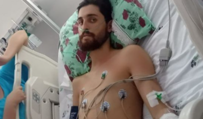 Ajudar para uma cirurgia de reconstrução urinaria e bexiga e fisioterapia