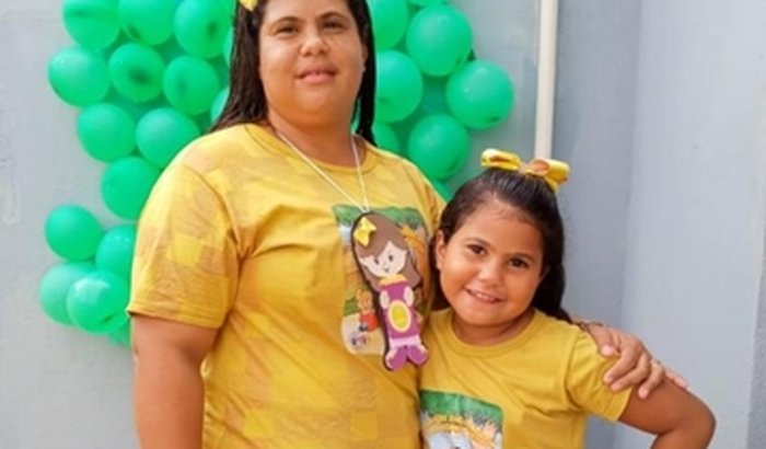 Ajuda para Luciana Rocha