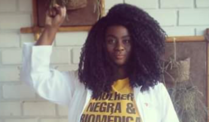 Cirurgia para minha vida continuar e andar, pois está afetando a minha coluna.