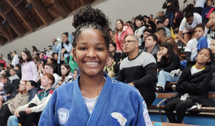 Ajuda para Larissa Fonseca