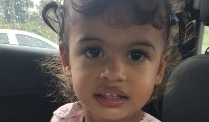 Ajude a Manuela a ouvir e respirar melhor!