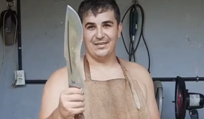 Me ajuda compra minhas maquinas por favor 