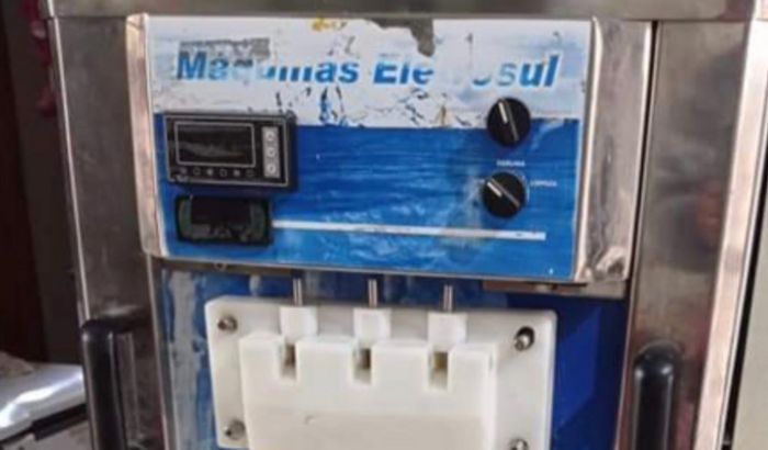 MAQUINA DE SORVETE