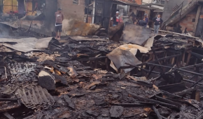Ajude a minha família a começar do zero pós incêndio
