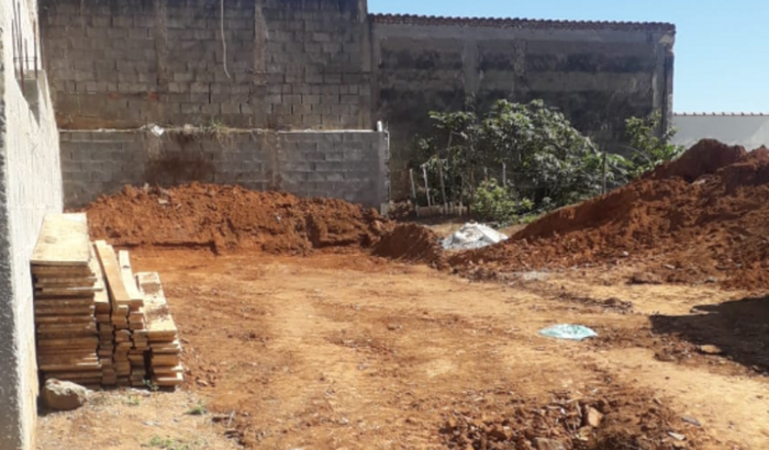 Amigos da Obra - Ajudando a Dona Maria e o sr Sérgio realizarem o sonho de finalizar a sua moradia