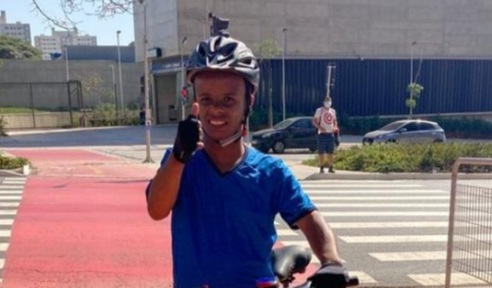 Ajudar nosso amigo a comprar a bike que foi roubada