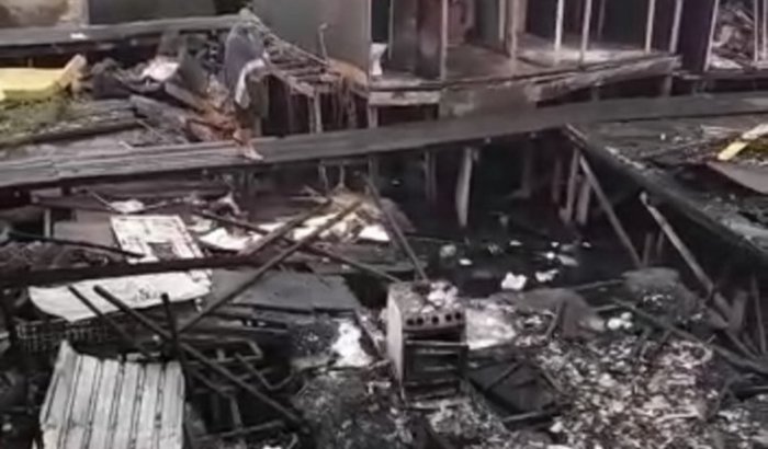 Ajude a Sueli a reconstruir sua casa 