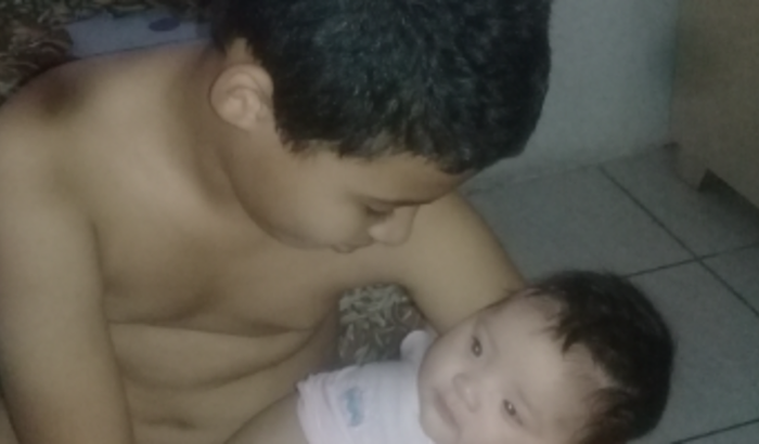 Tou precisando de fralda e leite