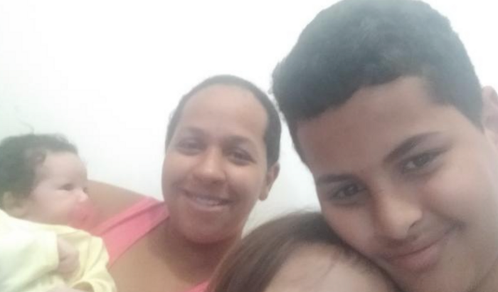 Um Natal mais feliz e 3 crianças de barriguinha cheia 