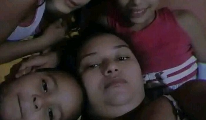 Ajudar pra eu comprar um carrinho de merenda pra mim trabalha e nao deixa falta o pao de cada dia deles 