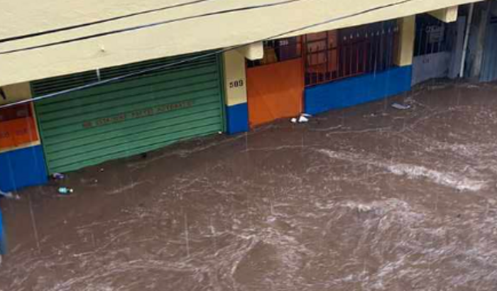 Ajuda para compra os moveis e eletrodomestico que a chuva levou.