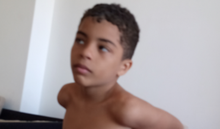 Ajudar Miguel a comprar um computador para estudos 