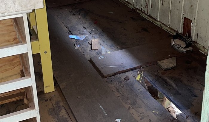 Construção dos quartos / enchente de Santo Amaro