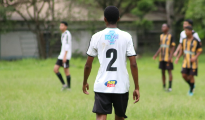 Me ajude a realizar meu sonho de ser Jogador de Futebol.