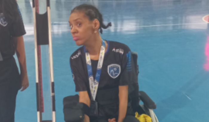 AJUDE A RUTE  A SER CAMPEÃ