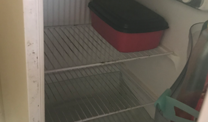 Estamos quase sem alimentos por favor nos ajude