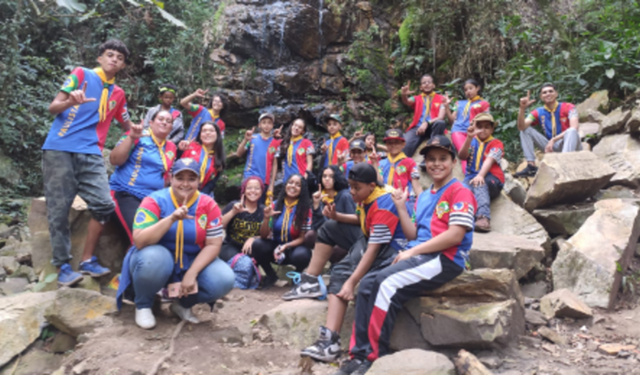 Ajude nosso clube a ir pro Campori UCB