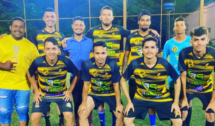 Ajude-nos a estruturar nosso time de futebol pra 2023 #jogaremosjuntos🖤💛 