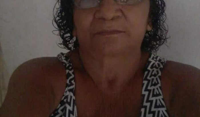 20 anos sem ver a minha mãe. 