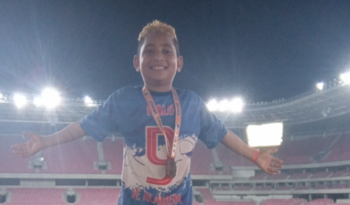 ajuda pra Italo Kauã  jogar  no Peru pela seleção brasileira 