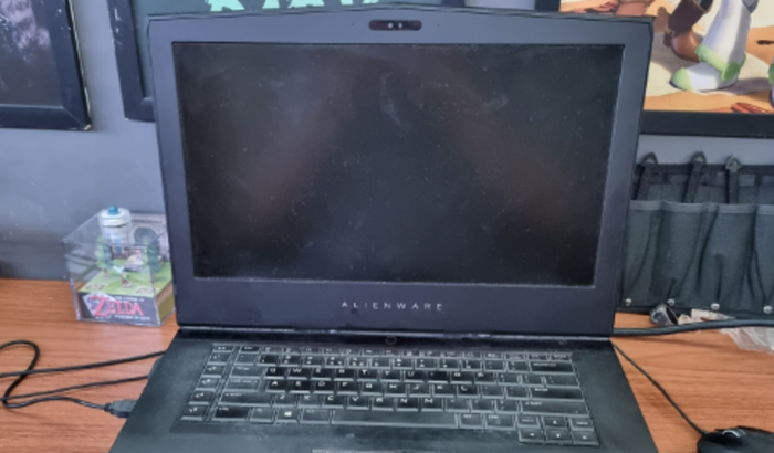 Meu laptop tá morrendo e eu preciso pra trabalhar