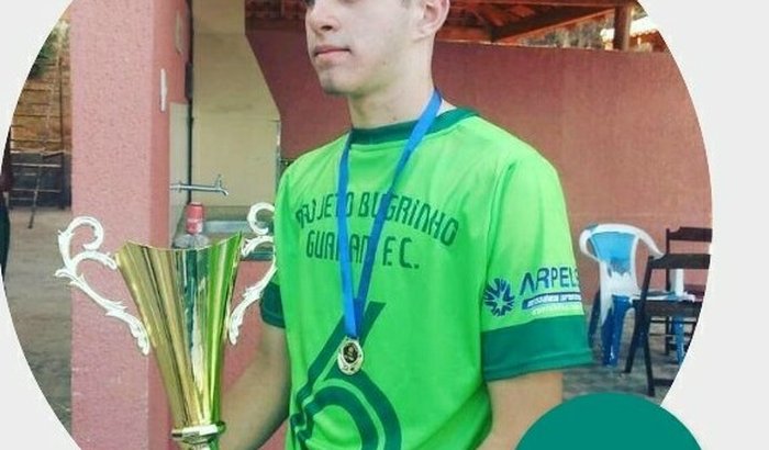 Ajude o Gui a ir para a Copa Floripa!!