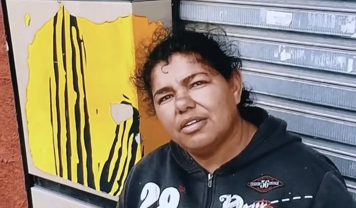 ajude a Silvana a reunir suas netas 