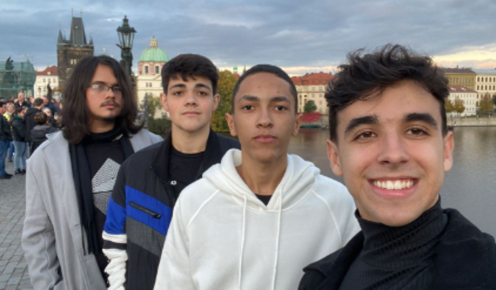 Fundos para curso de tcheco na República Tcheca