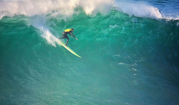Apoie o big rider Guilherme Hilel em Nazaré