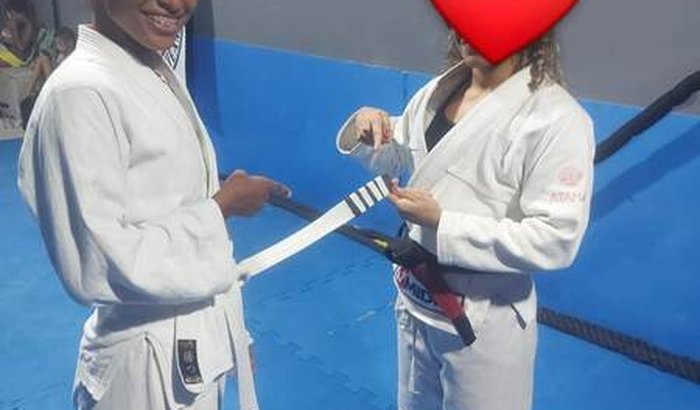 Ajude uma atleta