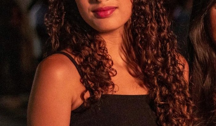 Ajude Nicole a fazer sua festa de 15 anos 