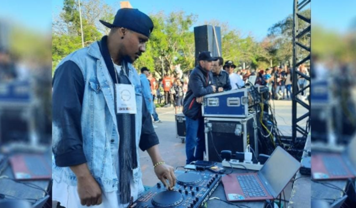 AJUDA DJ PC TOCAR NO FÓRUM SOCIAL MUNDIAL