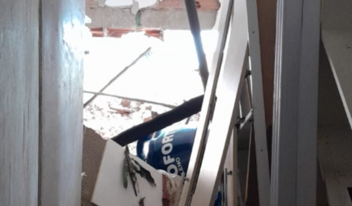 Ajuda a reconstruir minha casa