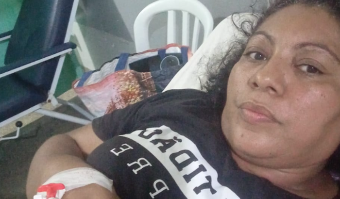 Ajudar a mada manicure no tratamento e recuperação  de um avc 