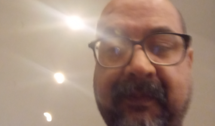 Compra um contra baixo