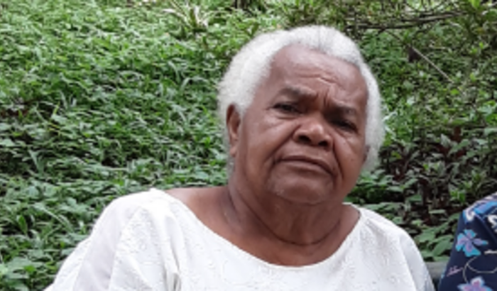 Ajude Maria enxergar 