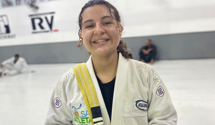 Colabore para Eloah a participar do campeonato nos EUA