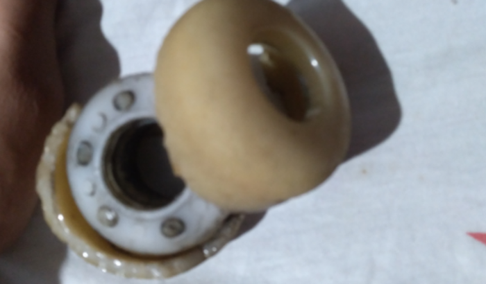 Oii gente vim falar que preciso muito de uma rodinha de skate pq aminha quebro é n tenho dinhero queria pedir uma ajuda 
