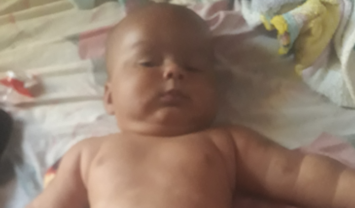 Ajuda compra 4 lata de leite nan pro meu bebê 