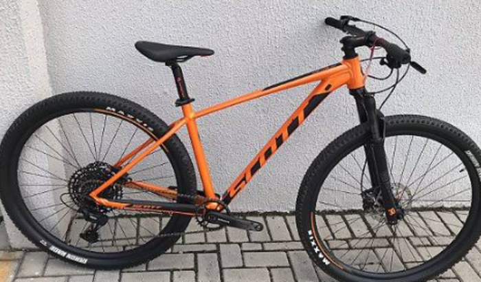 Eu estou precisando uma bicicleta pra mim ir no trabalho porque fica 1 hora da minha casa qualquer valor ajuda muito 