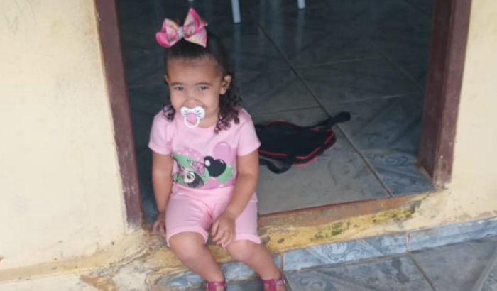 Aniversário de uma criança de 3 anos, e o sonho dessa criança em ter uma aniversário a mãe não tem condições