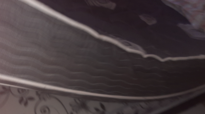 gostaria de comprar um colchao sinto dores na coluna todo dia devido o colchao esta velho ganho salario pago aluguel o