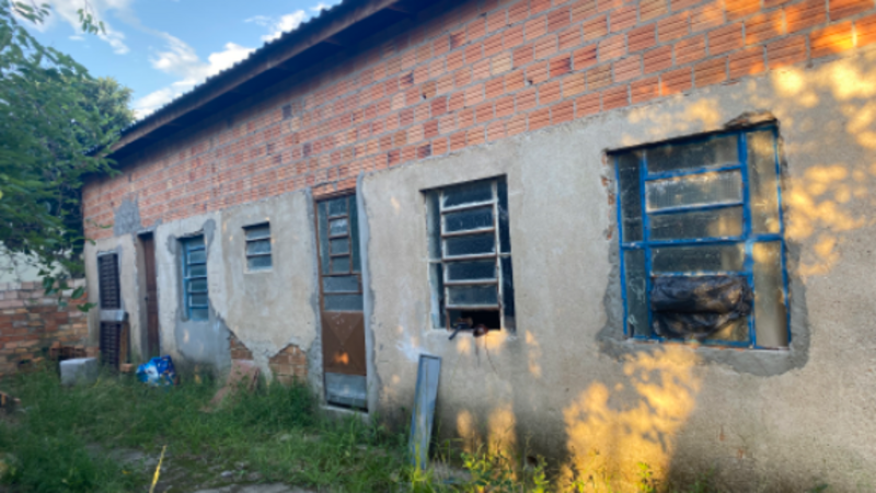 Reconstrução da casa 
