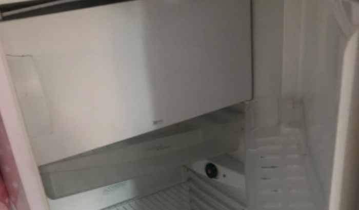 Gente me ajuda A consertar a geladeira