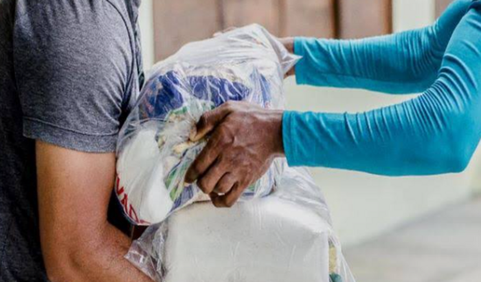Cestas Básicas para moradores de Potiraguá 