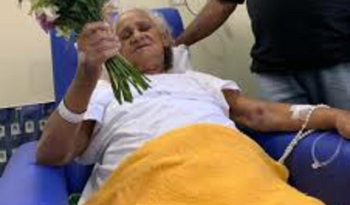 Ajude dona eliane.