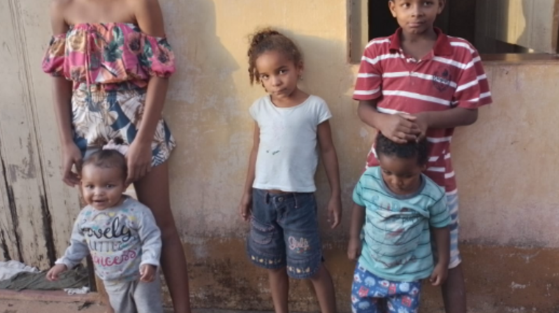 Ajuda uma criança 